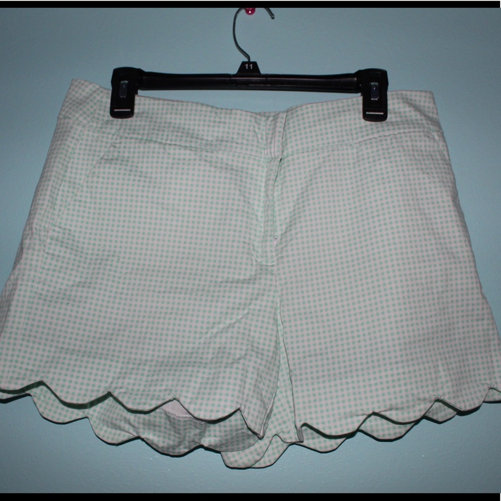 Crown & ivy shorts